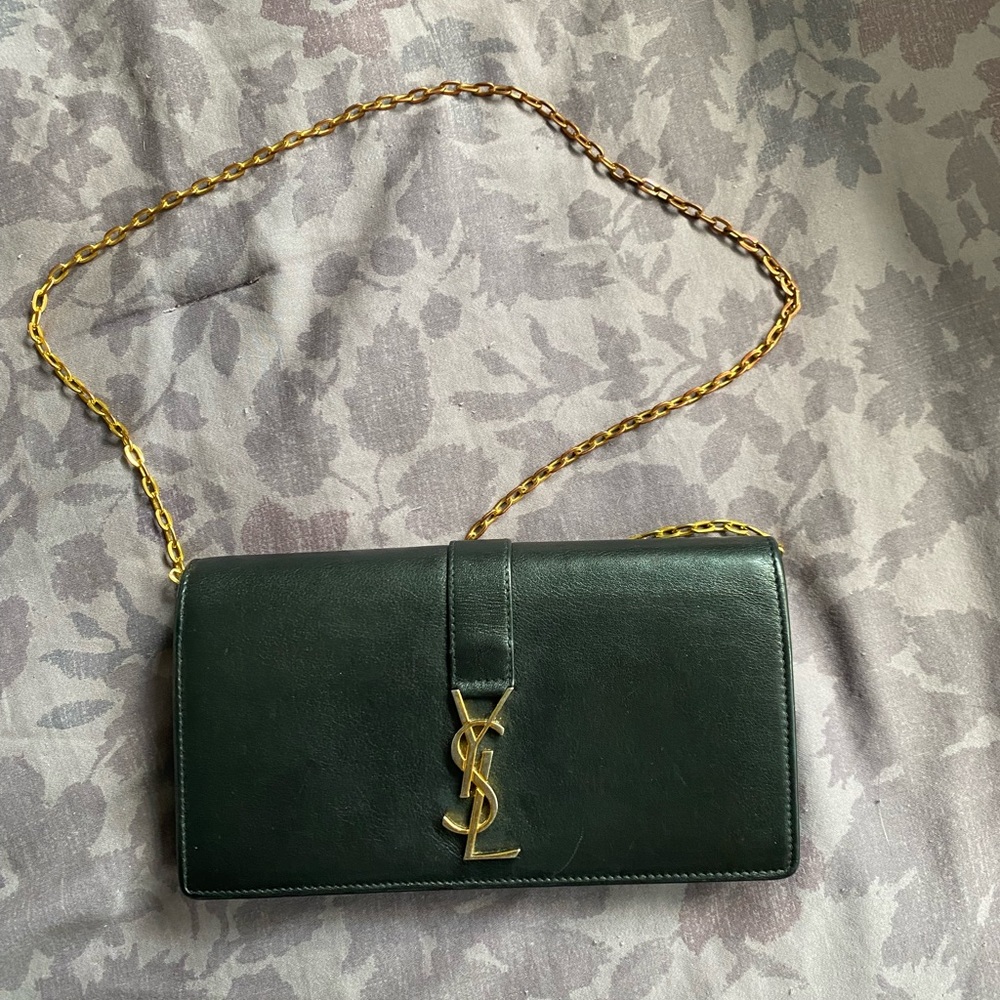 Yves Saint Laurent Black Continental Wallet on Chain